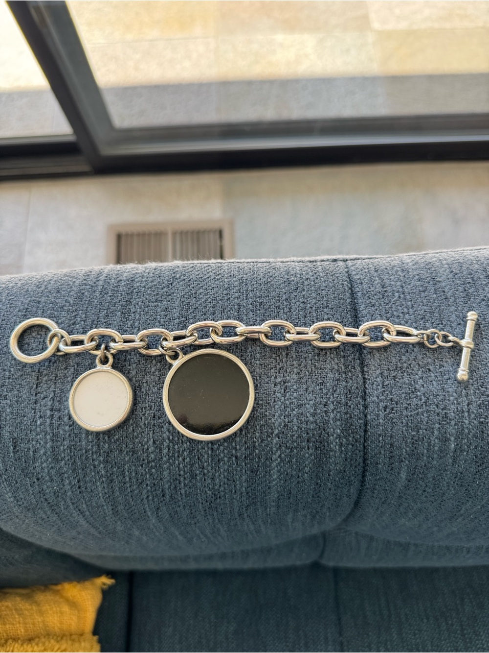 BEN-AMUN Silver Toggle Chain Bracelet with Black and White Disc Charms